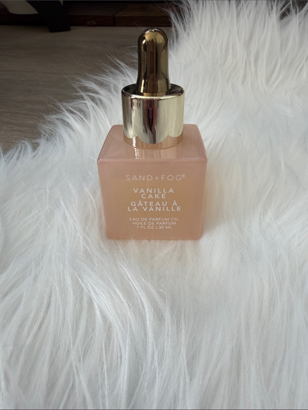 SAND+FOG Vanilla Cake Eau de Parfum Oil - Pink